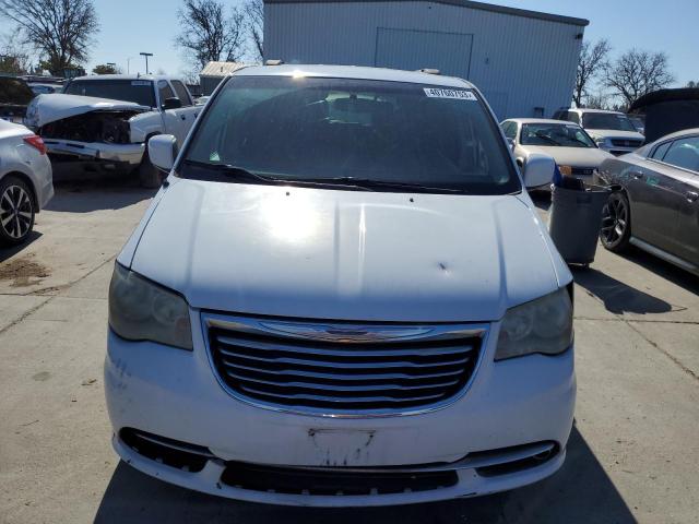 2C4RC1BG7DR815239 - 2013 CHRYSLER TOWN & COU TOURING WHITE photo 5