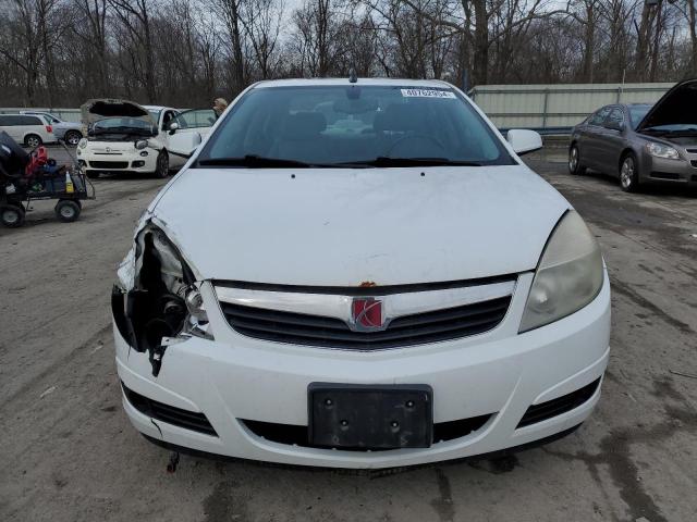 1G8ZX57749F181692 - 2009 SATURN AURA XR WHITE photo 5