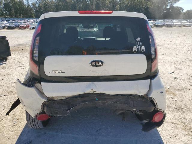 KNDJN2A25G7277469 - 2016 KIA SOUL WHITE photo 6