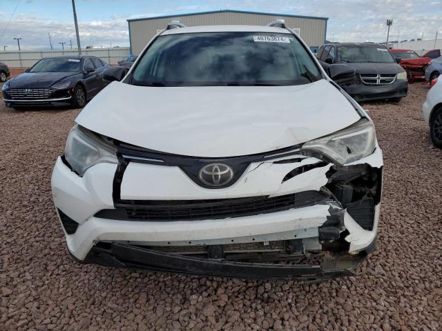 JTMZFREV5HJ139996 - 2017 TOYOTA RAV4 LE WHITE photo 5