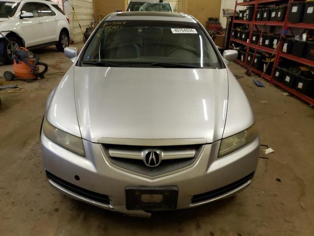 19UUA66224A043184 - 2004 ACURA TL SILVER photo 5