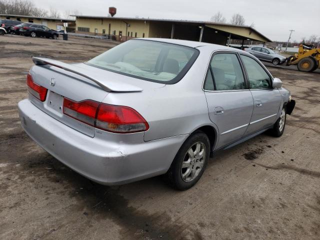 JHMCG66552C014264 - 2002 HONDA ACCORD LX SILVER photo 3