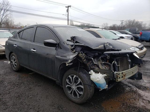 3N1CN7AP7GL889432 - 2016 NISSAN VERSA S BLACK photo 4