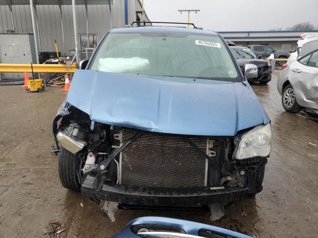 2A4RR8DGXBR781776 - 2011 CHRYSLER TOWN & COU TOURING L BLUE photo 5