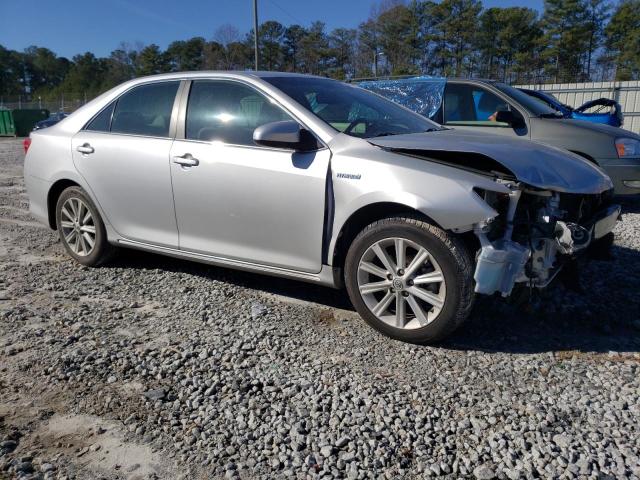 4T1BD1FK8DU094294 - 2013 TOYOTA CAMRY HYBRID SILVER photo 4