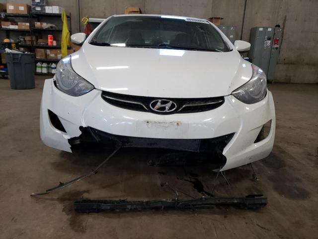 5NPDH4AE5DH388699 - 2013 HYUNDAI ELANTRA GLS WHITE photo 5