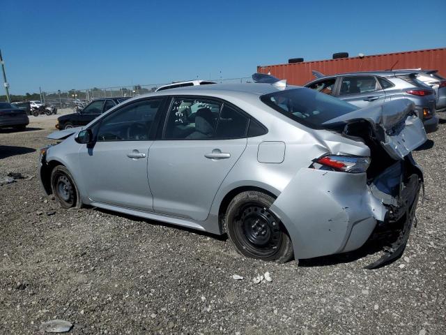 5YFEPMAE2NP303989 - 2022 TOYOTA COROLLA LE SILVER photo 2