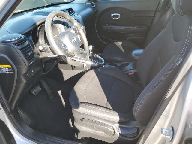 KNDJN2A2XK7652121 - 2019 KIA SOUL SILVER photo 7