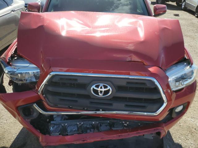 3TMCZ5AN2HM068061 - 2017 TOYOTA TACOMA DOUBLE CAB RED photo 11