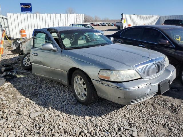 1LNHM82V86Y646794 - 2006 LINCOLN TOWN CAR SIGNATURE LIMITED SILVER photo 4