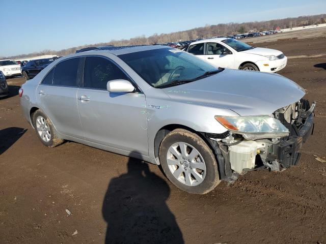 4T1BB46K68U048086 - 2008 TOYOTA CAMRY HYBRID SILVER photo 4