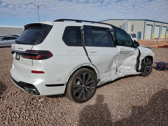 5UX33EM02P9N46251 - 2023 BMW X7 M60I WHITE photo 3