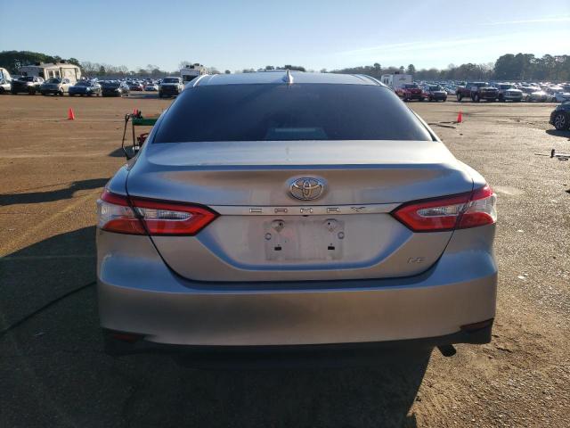 4T1B11HK2KU686616 - 2019 TOYOTA CAMRY L SILVER photo 6