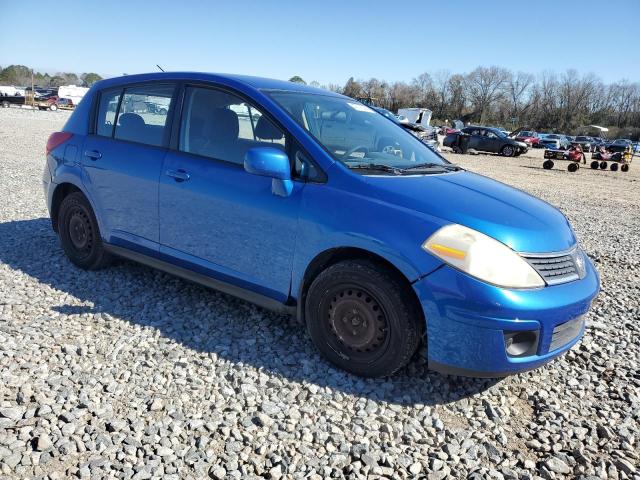 3N1BC13E97L452509 - 2007 NISSAN VERSA S BLUE photo 4