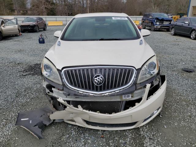 1G4PS5SK1D4236462 - 2013 BUICK VERANO WHITE photo 5