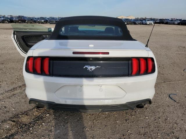 1FATP8UHXK5126336 - 2019 FORD MUSTANG WHITE photo 6