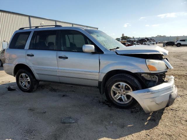 2HKYF18473H555095 - 2003 HONDA PILOT EX SILVER photo 4