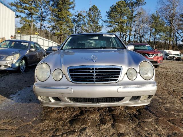 WDBJF65J02B498164 - 2002 MERCEDES-BENZ E 320 SILVER photo 5