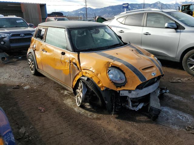 WMWXP7C52F2A34674 - 2015 MINI COOPER S ORANGE photo 4