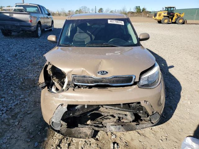 KNDJN2A21G7311164 - 2016 KIA SOUL TAN photo 5