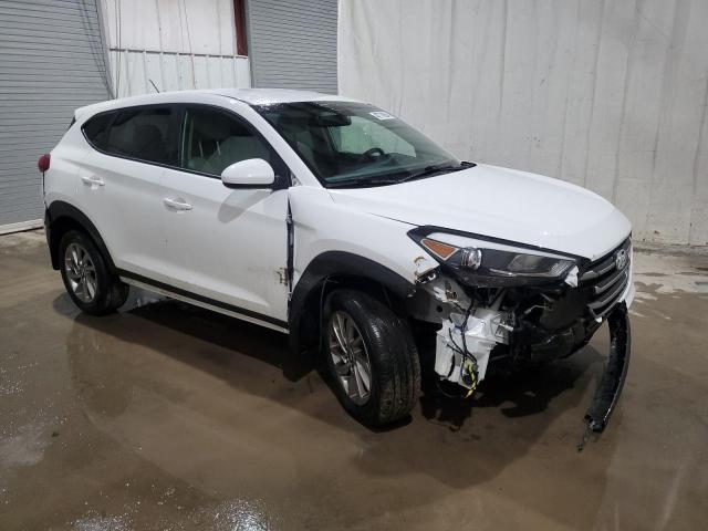 KM8J2CA49JU825543 - 2018 HYUNDAI TUCSON SE WHITE photo 4