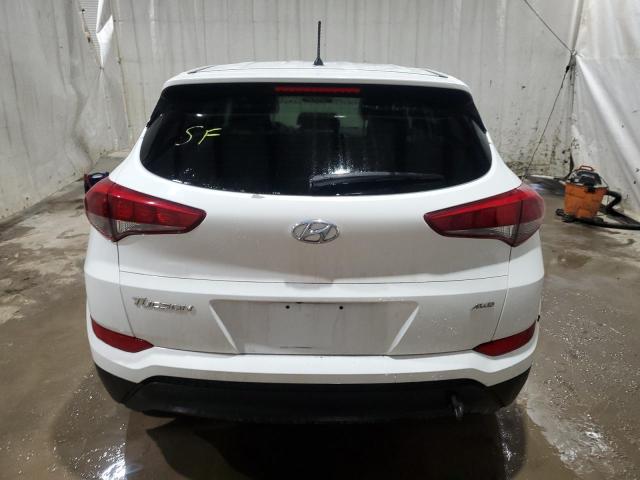 KM8J2CA49JU825543 - 2018 HYUNDAI TUCSON SE WHITE photo 6