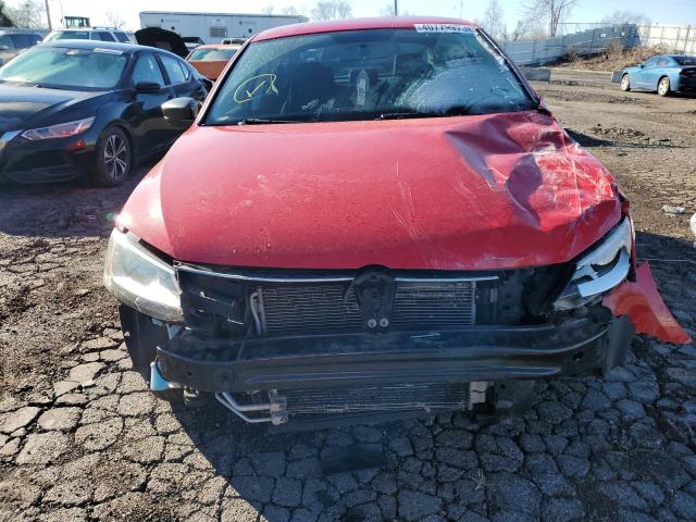 3VW2K7AJ1FM290769 - 2015 VOLKSWAGEN JETTA BASE RED photo 5