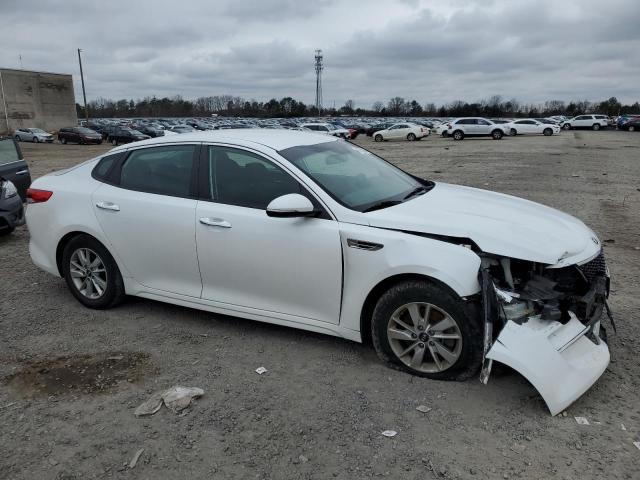 KNAGT4L31G5084939 - 2016 KIA OPTIMA LX WHITE photo 4