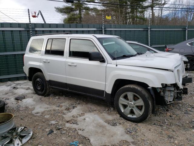 1C4NJRFB6ED728387 - 2014 JEEP PATRIOT LATITUDE WHITE photo 4