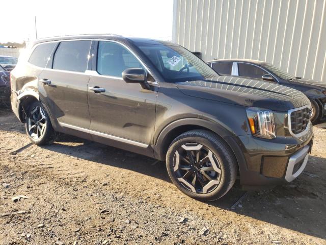 5XYP64GC9RG476016 - 2024 KIA TELLURIDE S BROWN photo 4