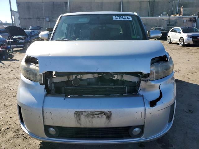 JTLKE50E481033726 - 2008 TOYOTA SCION XB SILVER photo 5