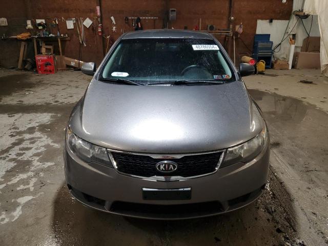 KNAFU4A2XD5664012 - 2013 KIA FORTE EX SILVER photo 5