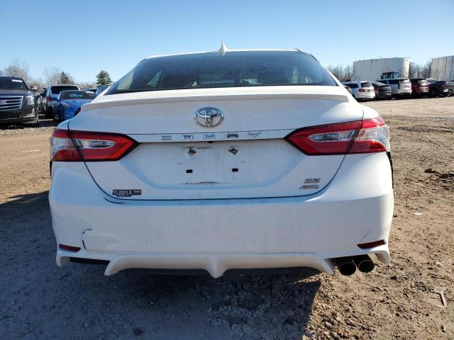 4T1G11BK1LU007340 - 2020 TOYOTA CAMRY SE WHITE photo 6