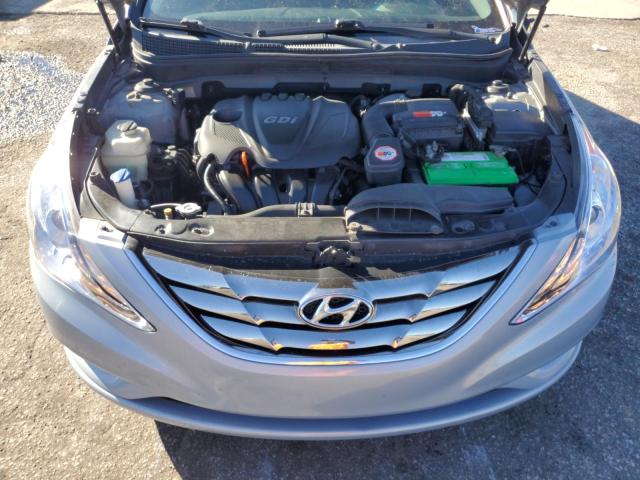 5NPEC4AC6BH281367 - 2011 HYUNDAI SONATA SE SILVER photo 11