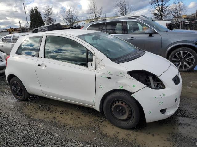 JTDJT923275118636 - 2007 TOYOTA YARIS WHITE photo 4