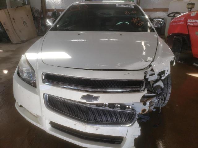 1G1ZH57B684282906 - 2008 CHEVROLET MALIBU 1LT WHITE photo 5