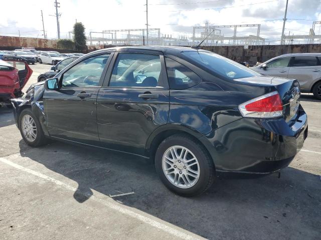 1FAHP35N78W259880 - 2008 FORD FOCUS SE BLACK photo 2