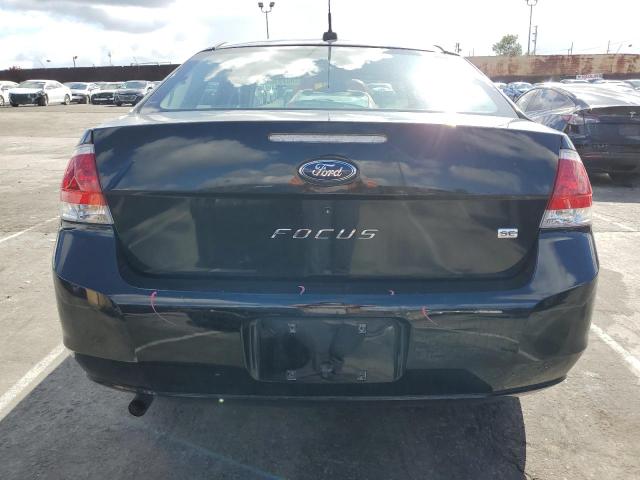 1FAHP35N78W259880 - 2008 FORD FOCUS SE BLACK photo 6