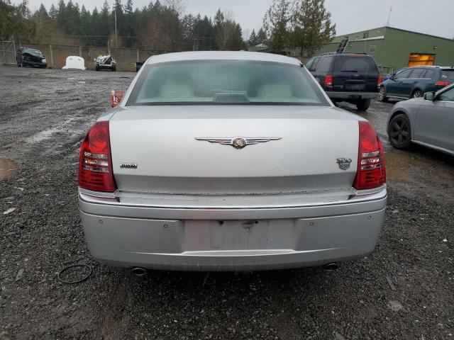 2C3LK63H16H349933 - 2006 CHRYSLER 300C SILVER photo 6