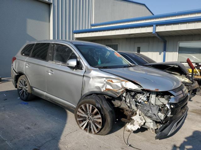 JA4AD3A30KZ042714 - 2019 MITSUBISHI OUTLANDER SE Արծաթագույն լուսանկար 4