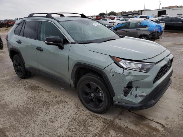 2T3P1RFV8KC004056 - 2019 TOYOTA RAV4 XLE GRAY photo 4