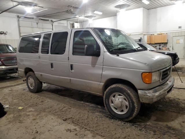 1FBNE31LX5HB23867 - 2005 FORD ECONOLINE E350 SUPER DUTY WAGON SILVER photo 4