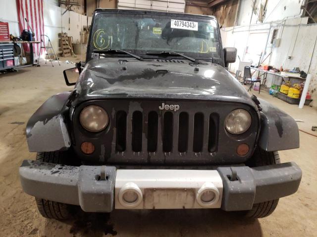 1J4AA5D14BL610822 - 2011 JEEP WRANGLER SAHARA BLACK photo 5