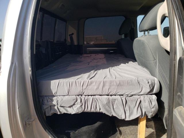 3C63RRHLXHG614395 - 2017 RAM 3500 SLT SILVER photo 10