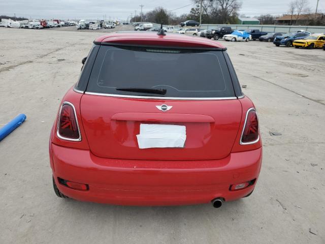 WMWSU3C59BT096005 - 2011 MINI COOPER RED photo 6