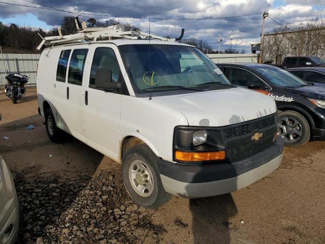 1GCWGFCG4C1191146 - 2012 CHEVROLET EXPRESS G2 WHITE photo 4