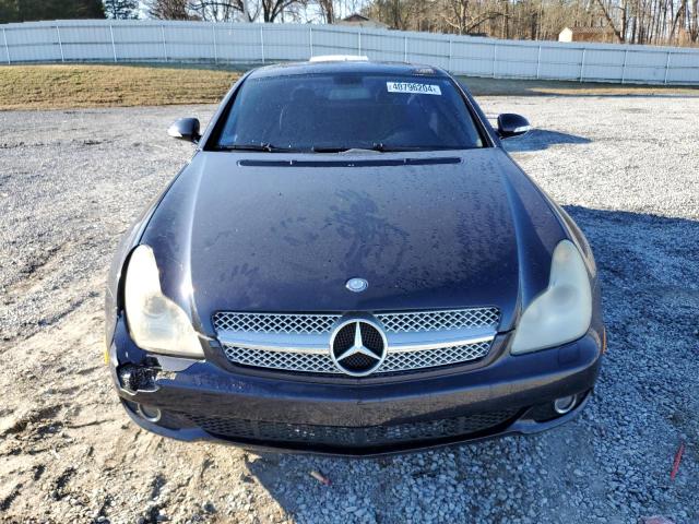 WDDDJ72X97A097730 - 2007 MERCEDES-BENZ CLS 550 BLUE photo 5