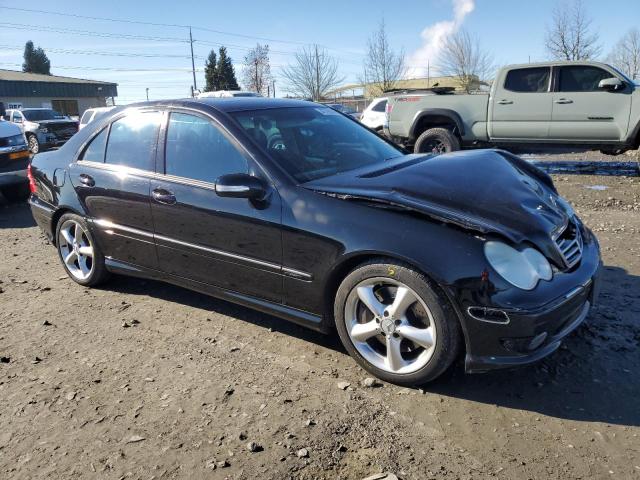 WDBRF40J35F683238 - 2005 MERCEDES-BENZ C 230K SPORT SEDAN BLACK photo 4