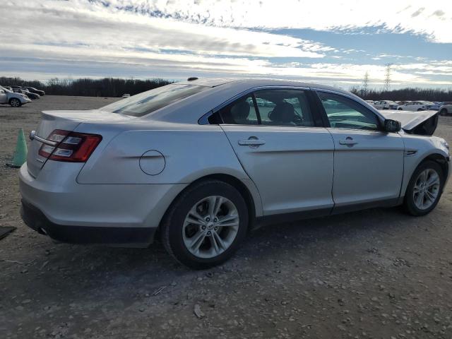 1FAHP2D80FG176787 - 2015 FORD TAURUS SE SILVER photo 3