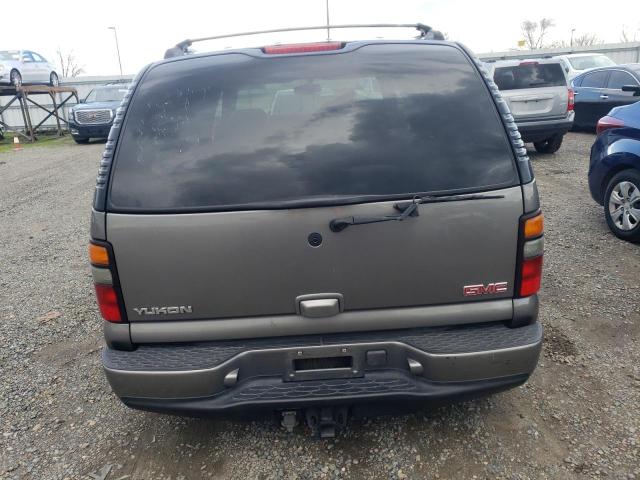 1GKEK63U35J171218 - 2005 GMC YUKON DENALI GRAY photo 6